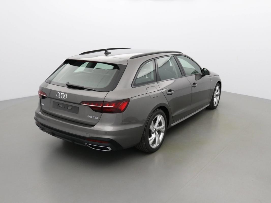 Audi A4 - AVANT S line EDITION 163