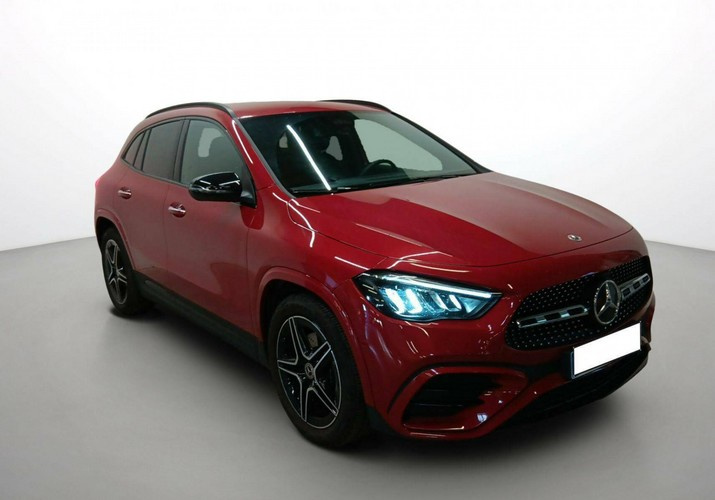 Mercedes Gla 200 D 8G-DCT AMG LINE SUREQUIPE