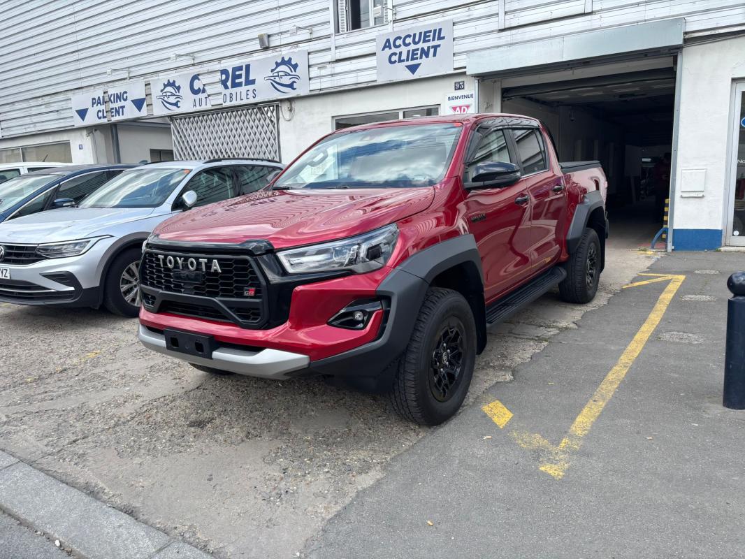 Toyota Hilux IV 4WD 2.8 D-4D 204 DOUBLE CABINE GR SPORT II